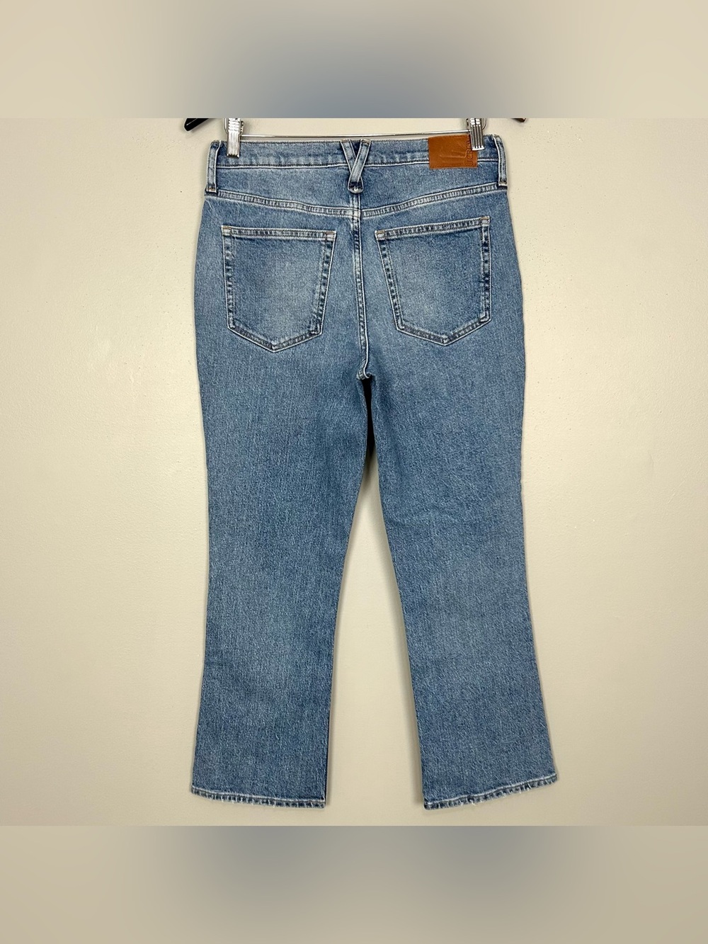 J. Crew 10” Demi Boot Crop Jean Women’s Size 28 Mid Rise Slightly Stretchy Denim - Picture 5 of 9